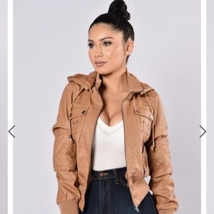 FashionNova, Tan/caramel leather jacket with fur inside, size medium women